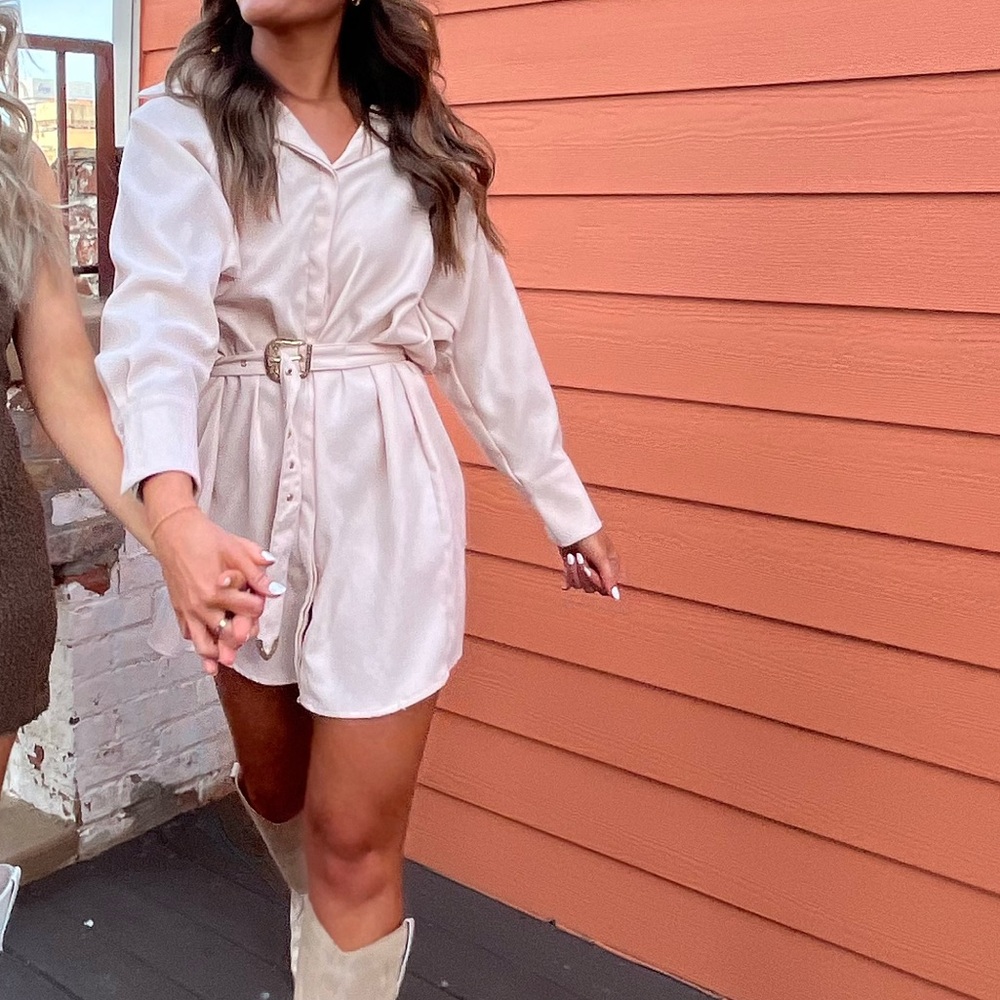 Beige/Light pink Long-Sleeve Dress with Belt Detail